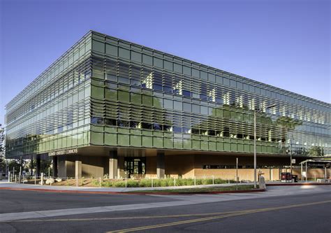 California State University, Northridge (CSUN) - Extended University Commons | Hathaway ...