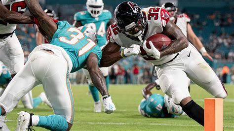 Falcons highlights from preseason game in Miami