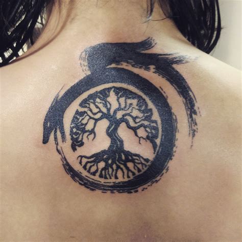 60+ Mythical Ouroboros Tattoo Ideas – What Goes Around Comes Around