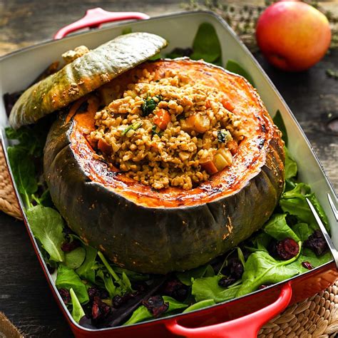 Stuffed Kabocha Squash Centerpiece - Earthbound Farm | Kabocha squash ...