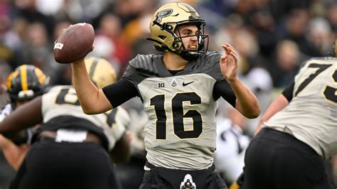 Purdue football vs. Illinois betting odds, TV, radio, key players