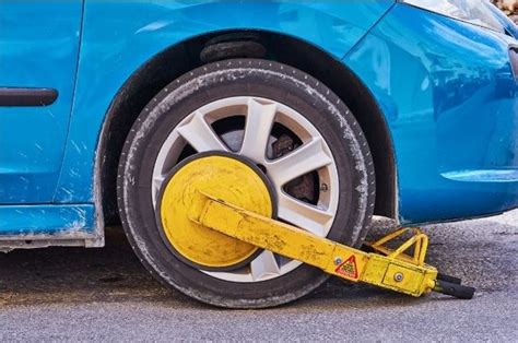 Car Theft Prevention Guide - 15 Key Tips to Avoid Being a Victim