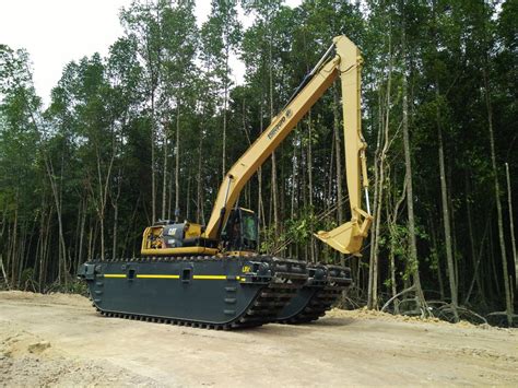 High-Quality Amphibious Excavator Dredger with Attachment| Eddy Pump