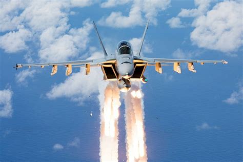 The Super Hornet flies on | The Strategist