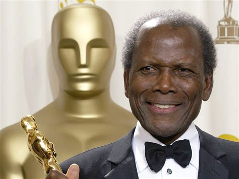 Sidney Poitier, first Black man to win best actor Oscar, dies at 94 ...