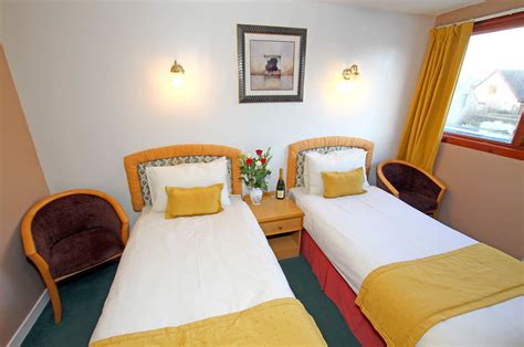 Single, Double, Twin & Family Bedrooms | Castletown Hotel | Thurso