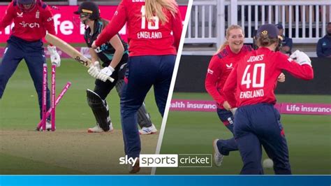 Sensational Sophie Ecclestone's four wickets tears through New Zealand | Cricket News | Sky Sports