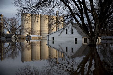 Hamburg, Iowa: The impact of the climate crisis on the 2020 election