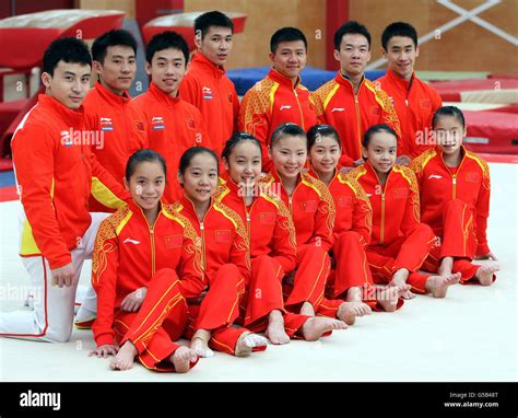 Chinese gymnastic team training hi-res stock photography and images - Alamy