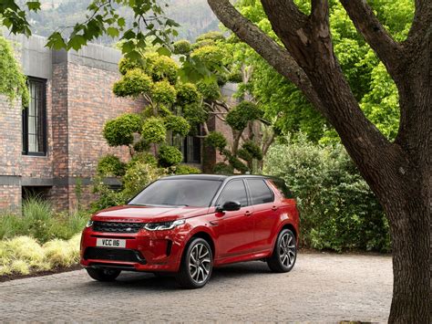 2020 Land Rover Discovery Sport Gets Mild-Hybrid System From Range ...