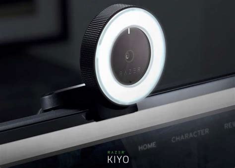 Razer Kiyo Streaming Camera Complete With Light - Geeky Gadgets