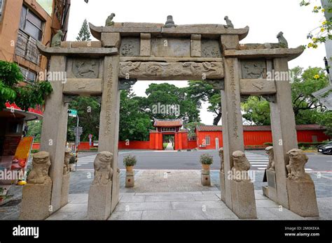 Tainan Confucius Temple, 17th-century Confucian temple featuring ...