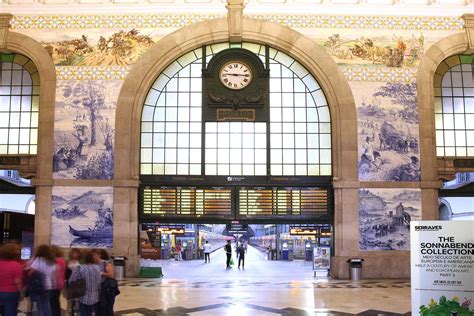 A luz aumenta segurança e beleza da Estação de São Bento | Schréder