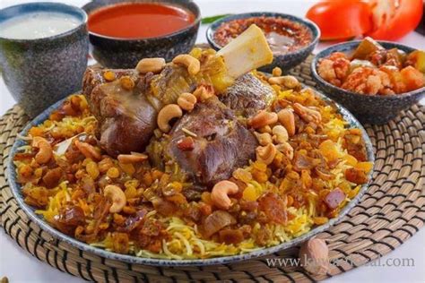 Kuwaiti cuisine is machboos, a rice-based specialty | Mediterranean cuisine, Beef recipes ...