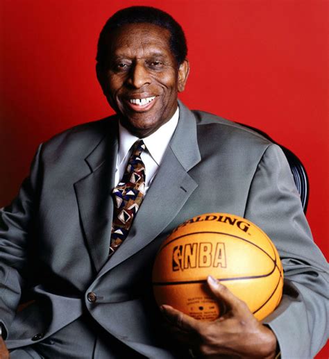 Earl Lloyd: Professional Basketball’s Racial Barrier Breaker and State Alumnus – YJ Online