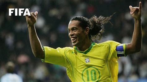 🇧🇷 Ronaldinho | FIFA Tournament Goals - YouTube