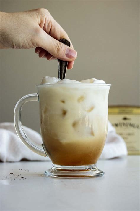 Iced London Fog (Earl Grey Tea Latte) – Milk and Pop | Recipe | Milk ...