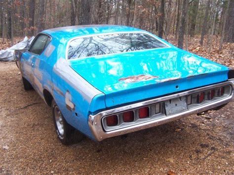 Seller of Classic Cars - 1972 Dodge Charger (Petty blue/white and black)