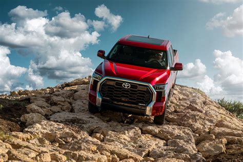 2022 Toyota Tundra debuts with a new look inside and out - CNET