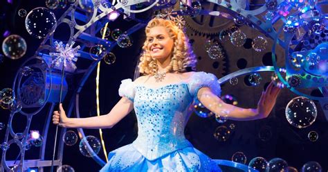 Wicked London Cast - Sophie Evans Joins Returning Cast To Play Glinda