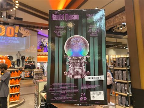 PHOTOS: New Madame Leota Light-Up Crystal Ball (with Fog Effects ...