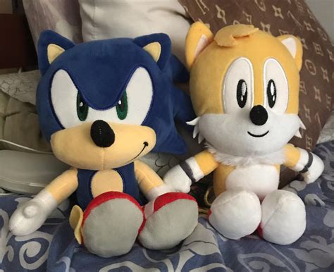 My Sonic and Tails plushies. : plushies