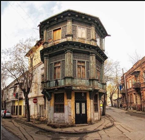 Pin di Mariam Katchiuri su Tbilisi | Paesaggio rustico, Architettura antica, Architettura