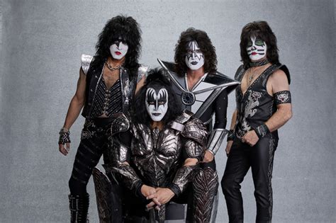 KISS « Tom Magazine