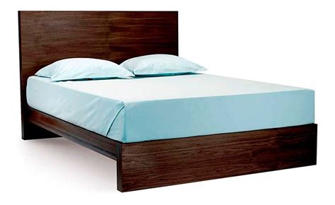 Cama King Size London Pino Cabecera Garantia - Madera Viva - $ 16,740.00 en Mercado Libre