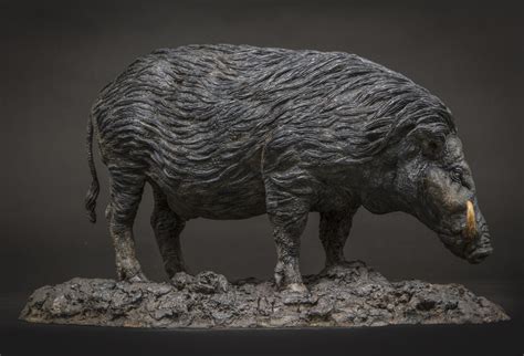 Giant Forest Hog – Murray Grant Bronzes