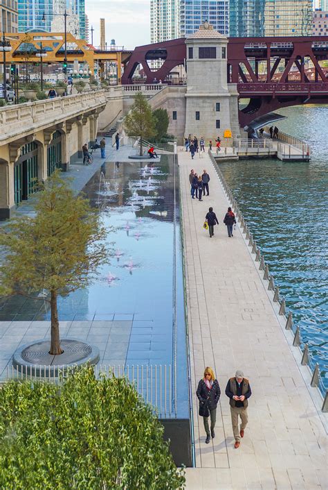 Chicago Riverwalk - Architizer