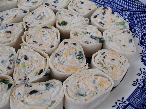 tortilla pinwheels | Tortilla pinwheels, Food, Pinwheel recipes