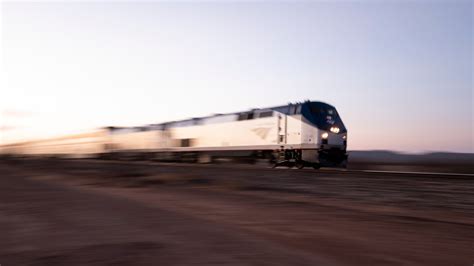 Amtrak Just Revamped Its First Class Dining Experience, Featuring ...