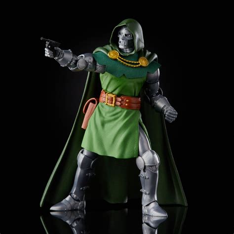 Doctor Doom Marvel Legends Retro Figure | ActionFiguresDaily.com