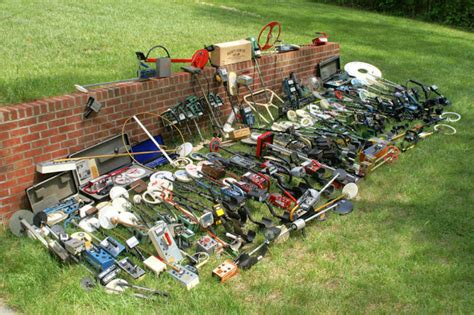 Treasure Hunting and Metal Detectors - Hobby Garage