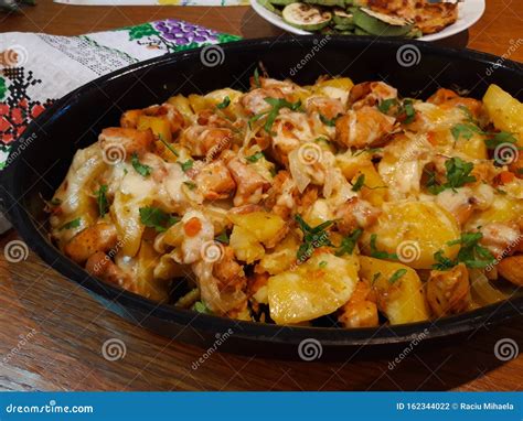 Baked Potatoes with Chicken Breast and Cheese. Cartofi Gratinati Stock Photo - Image of dish ...