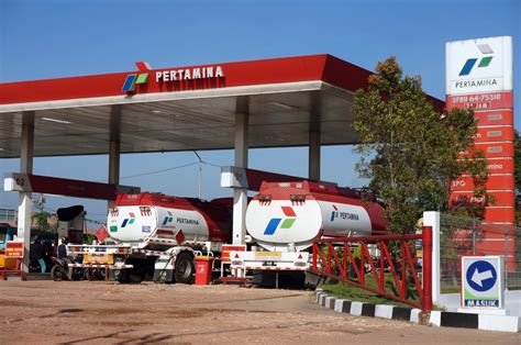 Pertamina Indonesia refinery loss could depend on BI cover: source