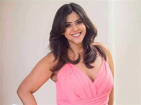 Ekta Kapoor Biography in Hindi - टीवी सीरियल निर्माता एकता कपूर की जीवनी