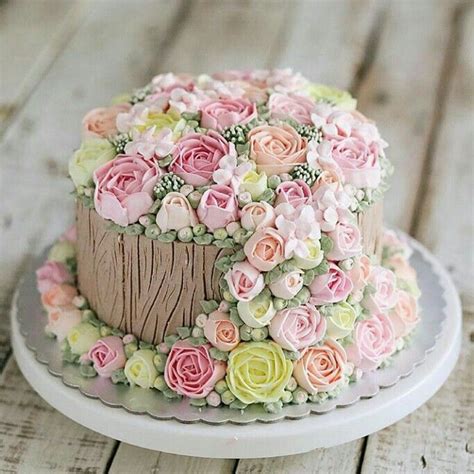 Beautiful Birthday Cake