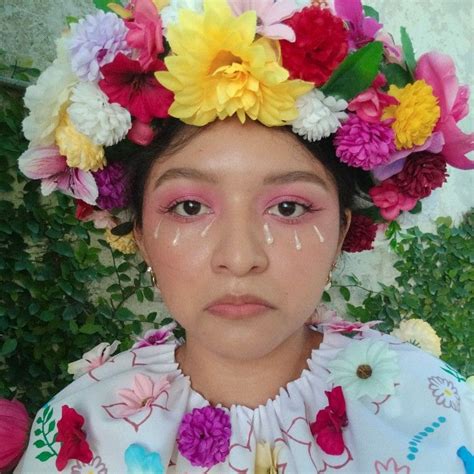 My Midsommar costume 💐 | Movie halloween costumes, Halloween outfits ...