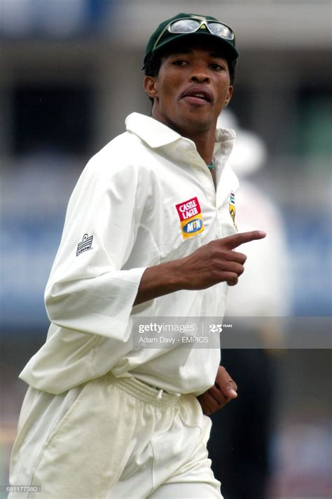 News Photo : Makhaya Ntini, South Africa | South africa, New africa, Africa