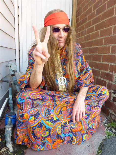 18 Hippie Photos From The 1960s Images - 1960s Hippies Fashion, 1960s Hippie Fashion Clothing ...