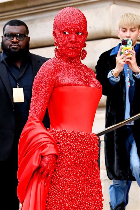 Doja Cat Wears 30,000 Red Crystals at Schiaparelli Show: Photos | Us Weekly