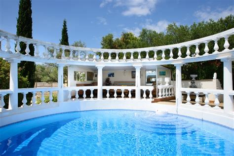 Villa with pool in Provence -Villa Romantique sleeps up to12 +4 in ...