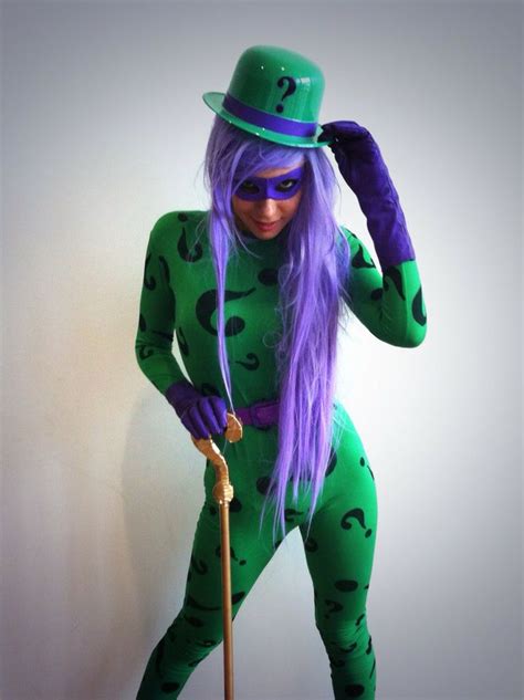 ohmygil: charalanahzard: Sorry for the Riddler spam! For those asking - the gloves, the mask and ...