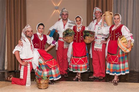 Maltese Traditional Costumes | European outfit, Traditional dresses, Maltese people