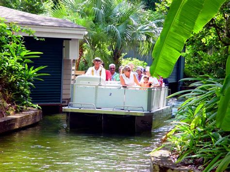 Winter Park Scenic Boat Tour Orlando | Best Scenic Boat Tours Orlando