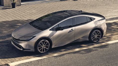 Striking 2023 Toyota Prius Nets Estimated 57 MPG, Nearly 200 HP