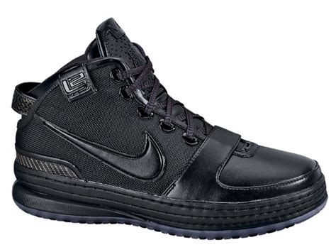 NIKE LEBRON – LeBron James Shoes » Actual Photos of the All Black Nike Zoom LeBron VI