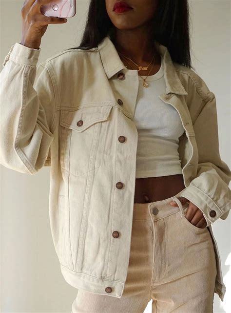 Western Denim Jacket Beige | Fashion inspo outfits, White denim jacket outfit, Jacket outfits